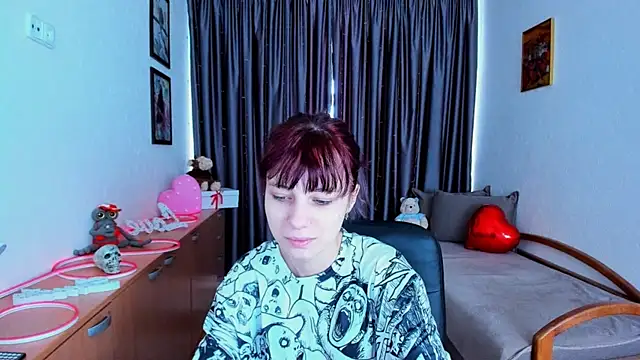 MiniLysii online show from June 4, 5:56 am