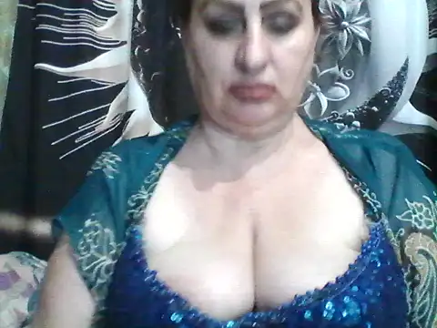 LoaqLovew online show from July 7, 10:52 am