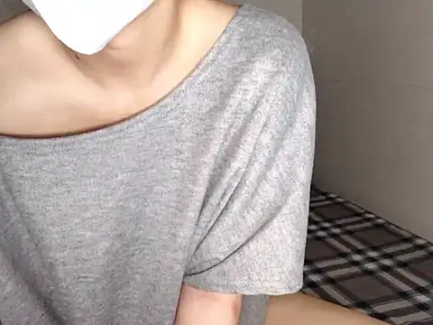 -Tykim- online show from May 3, 5:38 pm