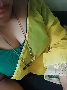 Call Honey online show from June 11, 1:16 am