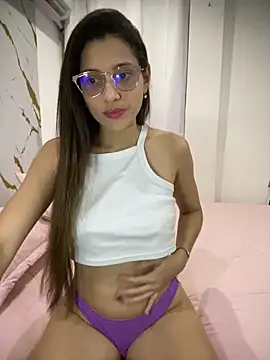 oriana sweet online show from May 11, 6:27 pm