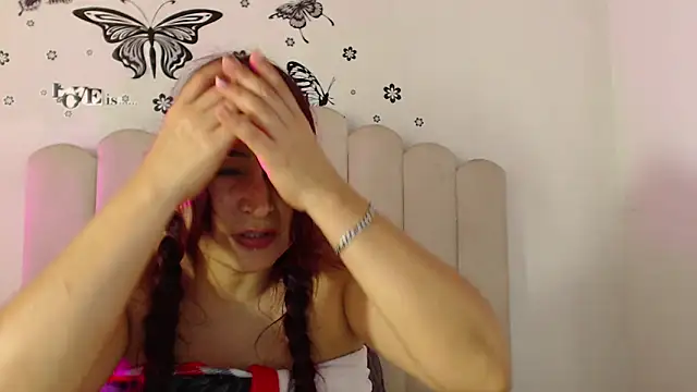 ArtemisaFoxx online show from April 28, 2:21 pm