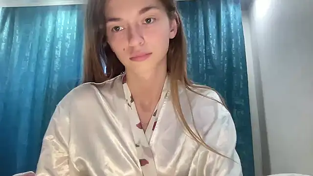 MonaNox online show from August 9, 11:25 am