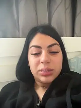 LilyLovell online show from April 27, 12:13 pm