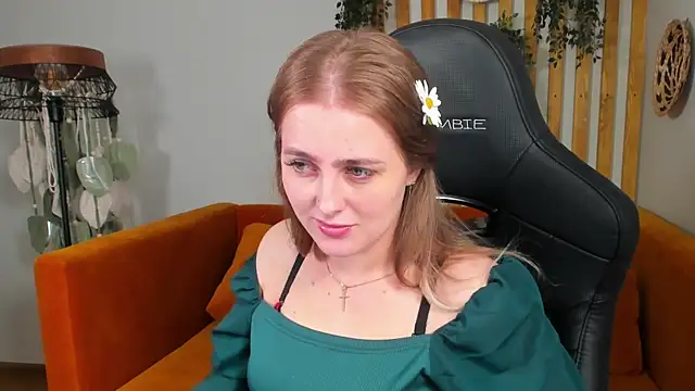 EllaBells online show from June 29, 5:14 am