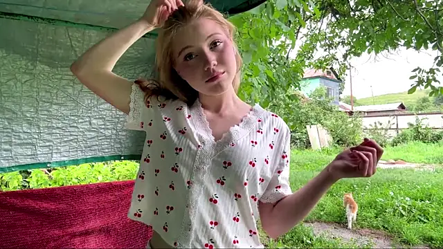 AlberthaBudd online show from June 19, 9:35 am