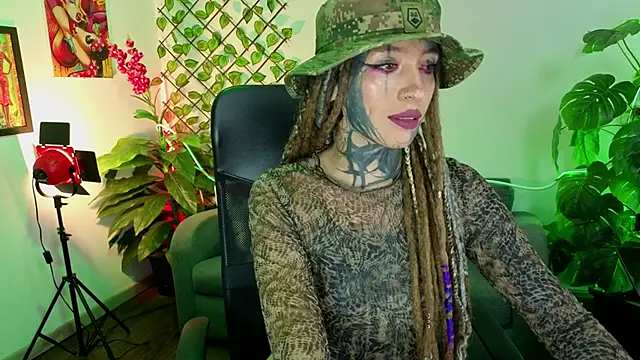 Lucy Doll8 online show from June 13, 9:12 pm