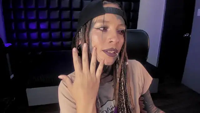 Lucy Doll8 online show from April 27, 8:17 pm