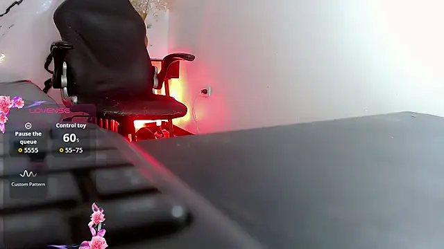  emma miller online show from July 23, 11:18 am