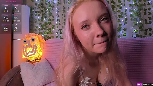  CloudNine  online show from April 27, 2:19 am