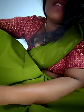 Tamil Hot HoneyBee online show from August 1, 4:53 pm