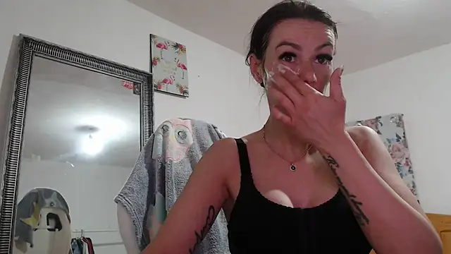 missydiorr10 online show from May 1, 10:07 am