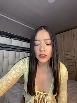 evelinsofia  online show from April 26, 2:09 am