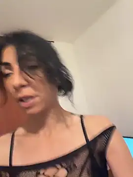 Yasmiinee online show from April 26, 7:33 pm