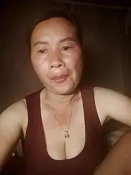 Lella 01 online show from June 22, 1:52 pm