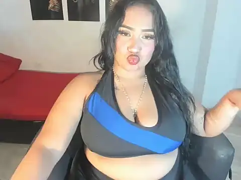 Curvybigassx online show from July 24, 3:04 am