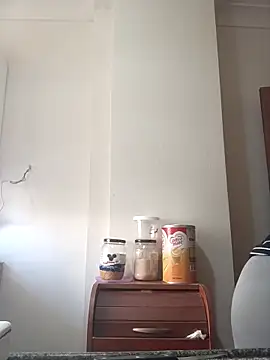 Werderwerememm online show from April 28, 4:27 am