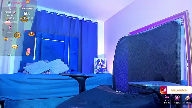 zoee rose online show from August 1, 11:40 pm