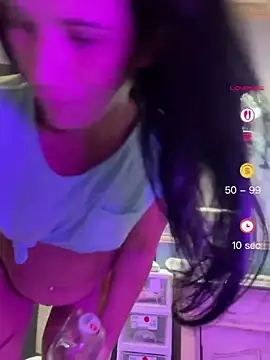 Vanessa Valentine online show from June 30, 1:43 pm