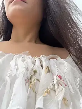 xiaochengzi505 online show from June 10, 12:43 am