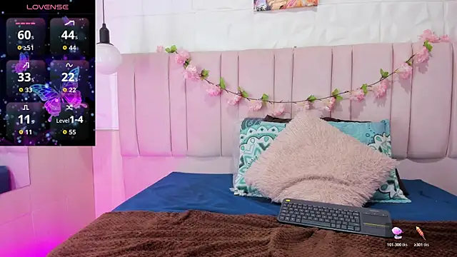 ashly ruiz online show from July 14, 2:05 am