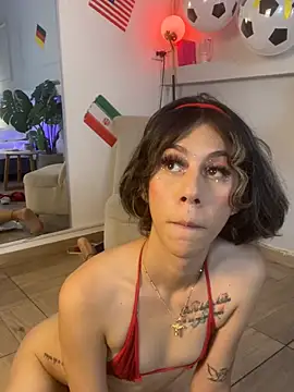 ZoeyPetit online show from July 1, 9:36 pm