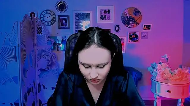 LexyBlike online show from May 4, 8:51 am