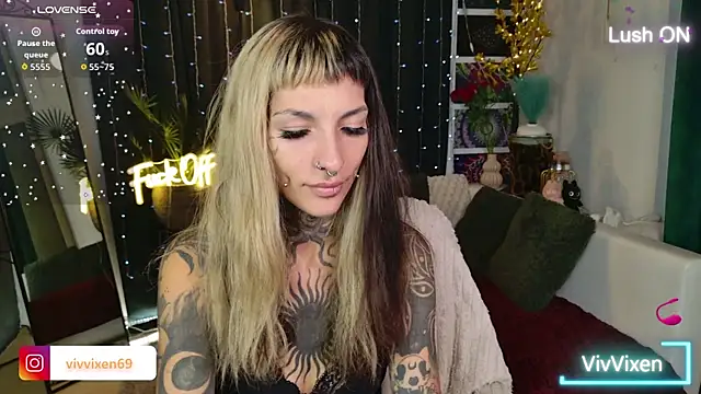 VivVixen online show from July 31, 6:20 pm