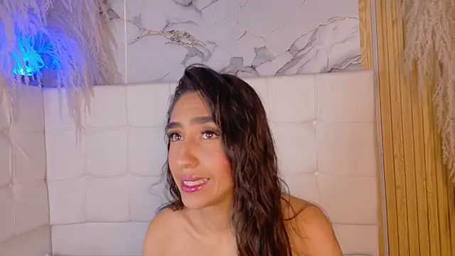 Angelasexx online show from June 7, 12:45 pm