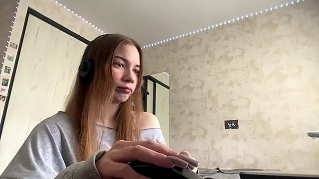 Sonya Solnarima online show from April 30, 11:26 am