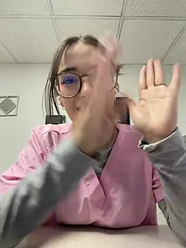 Sweet Milaa1 online show from July 7, 7:05 pm