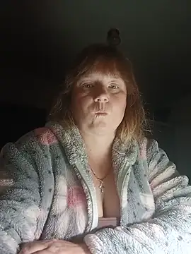MikkiLove777 online show from May 30, 10:27 pm