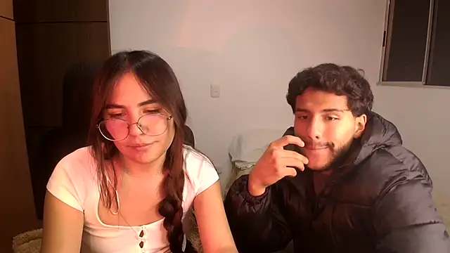 abbyyandmaxx online show from July 19, 2:14 am