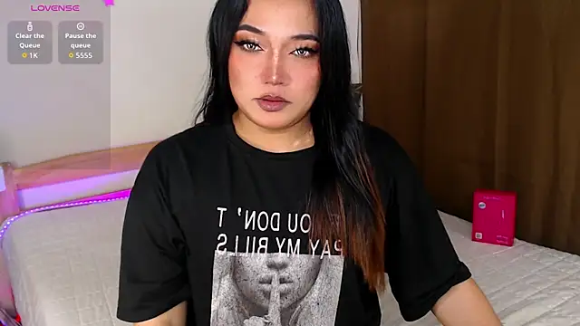 Sensual Ekang online show from July 10, 5:35 pm