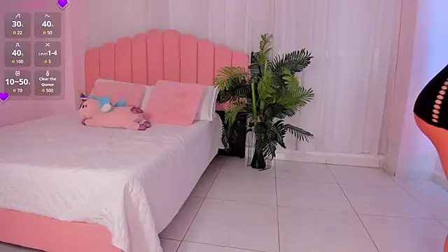 trixxie 18 online show from July 27, 12:18 am
