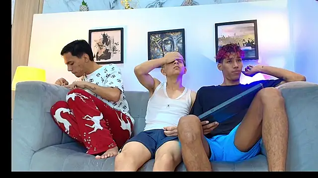 RED BOYS XXX online show from June 21, 1:37 pm