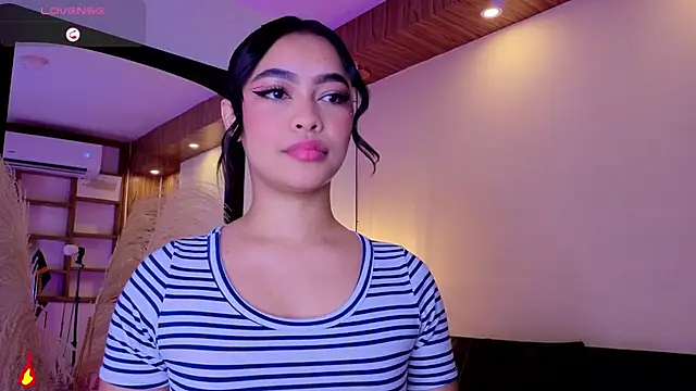 Chloe monroee online show from July 13, 3:51 am