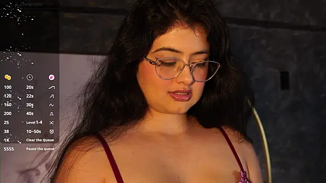 Madison Flame online show from July 15, 7:29 pm