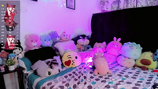 SexyMoon09 online show from July 6, 6:07 am