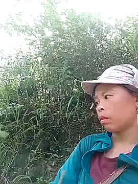 daisyy2 online show from July 26, 9:06 am