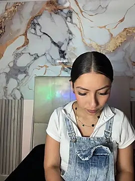 Julieth ec online show from July 8, 12:40 pm