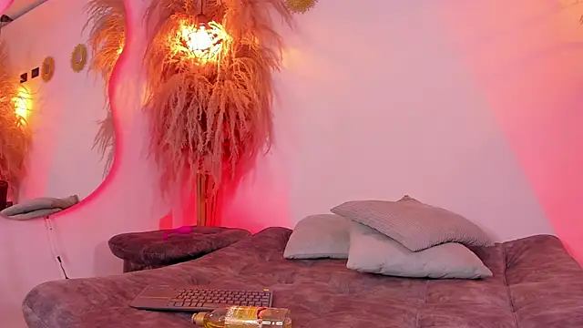 ambarrose online show from May 14, 4:46 pm
