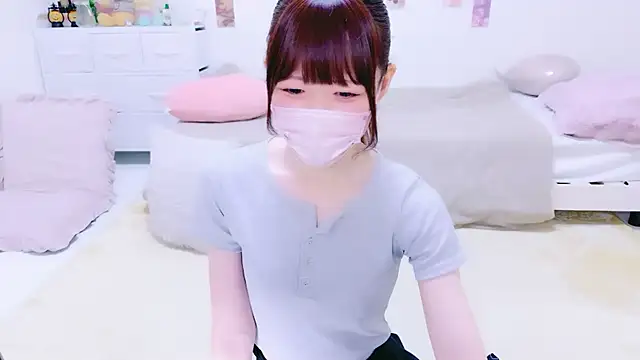  KIKIch  online show from June 13, 3:37 am