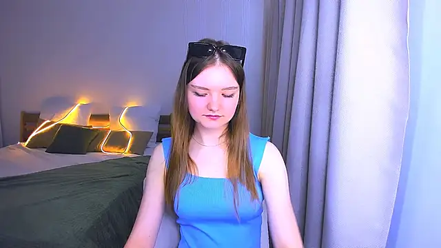 LookEva online show from June 18, 4:14 am