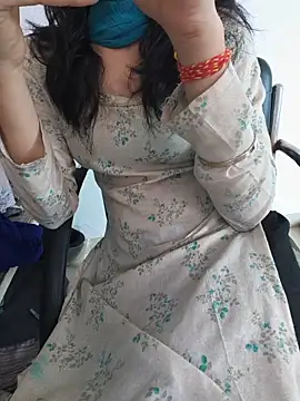 zoya baby  online show from June 13, 8:12 am