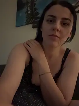 ema-emanuela online show from June 4, 8:13 pm