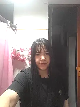 RoxieVander online show from July 7, 7:23 am