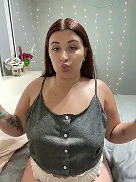 AureTease online show from July 4, 5:42 pm