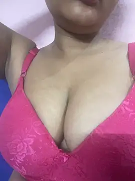 zoyai online show from June 19, 10:57 pm