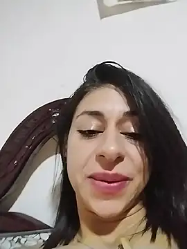 arianna rouse  online show from July 3, 3:23 am